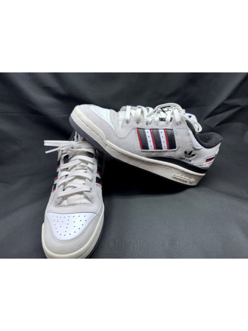 Adidas Forum Low CL JP6094 Mens Size 7 white Black and Red Sneakers - Picture 9 of 9
